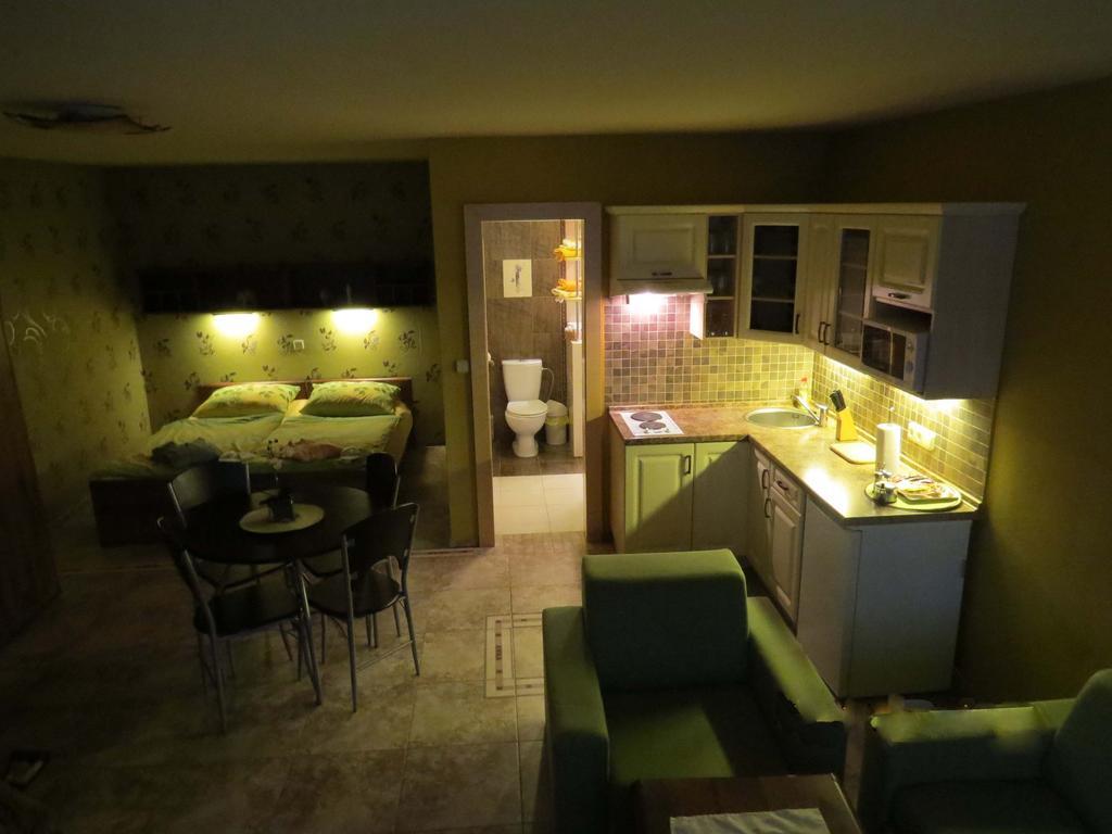 Selfness Roznava Aparthotel Room photo